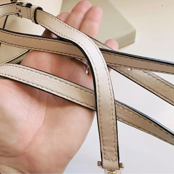 Micheal Kors Ciara Saffiano Leather Satchel/Crossbody Bag - Picture 15 of 16